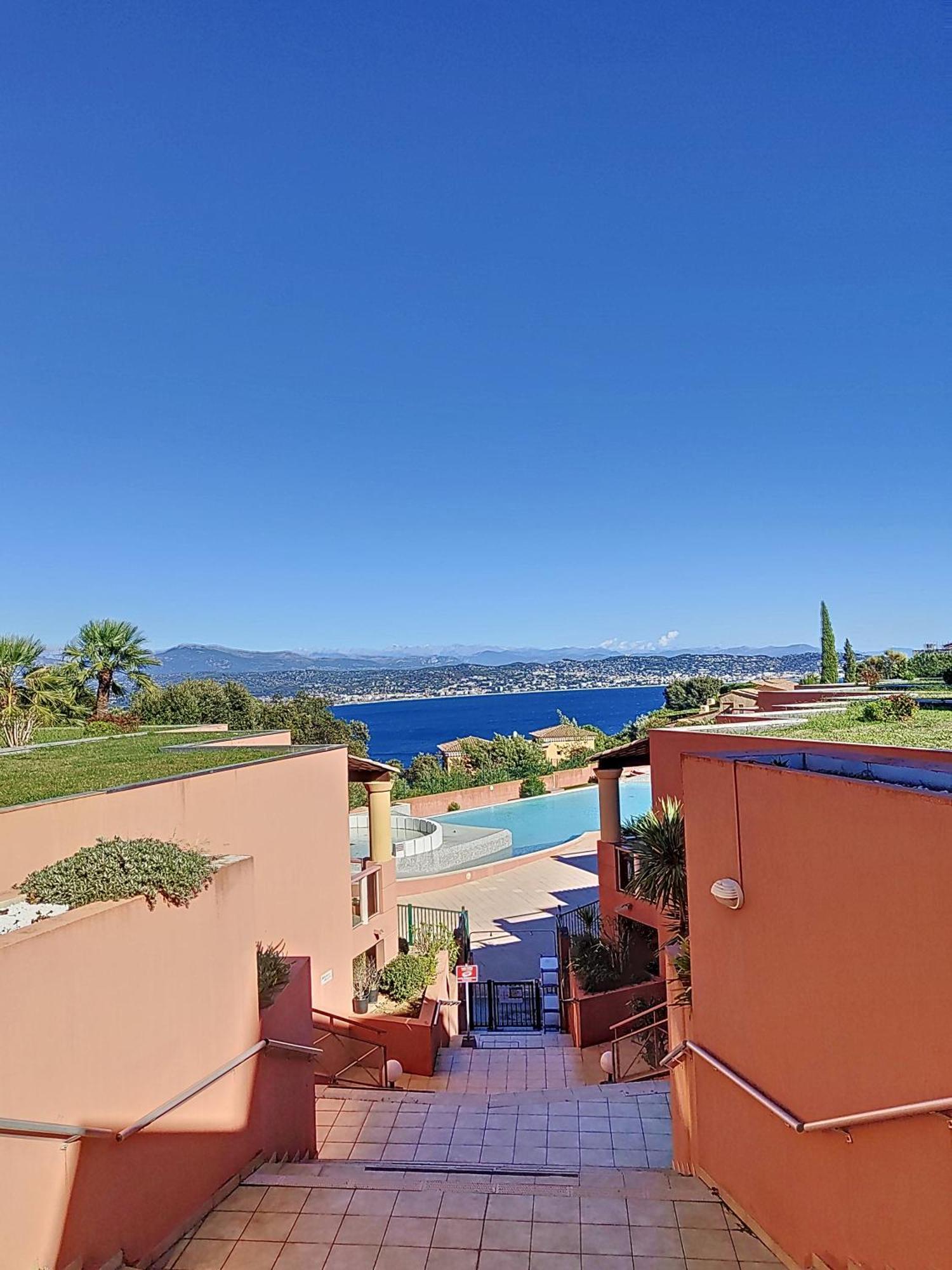 Vue Mer, Piscine, Free Parking Apartment Theoule-sur-Mer Exterior photo